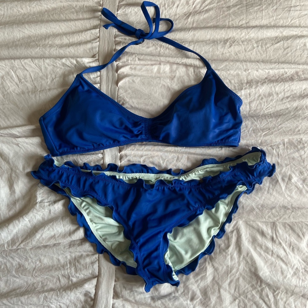 Victoria’s Secret bikini
